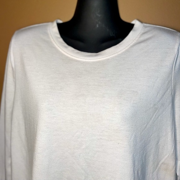 Women’s essential white basic long sleeve crew t-shirt in good used condition - Picture 3 of 8